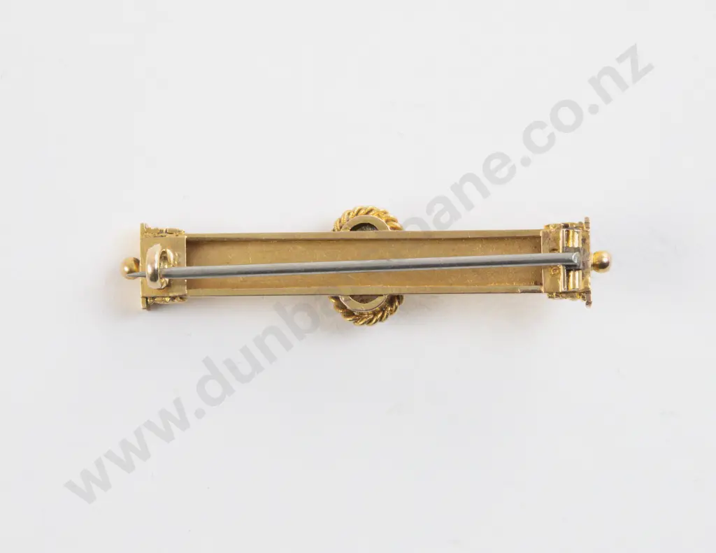 15ct Single Opal Bar Brooch Image 1++