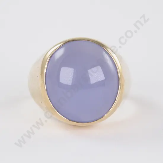9ct Single Purple Chalcedony Signet Ring