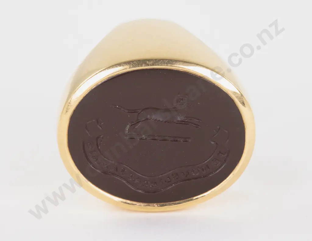 22ct Onyx Panel Signet Ring Image 1++