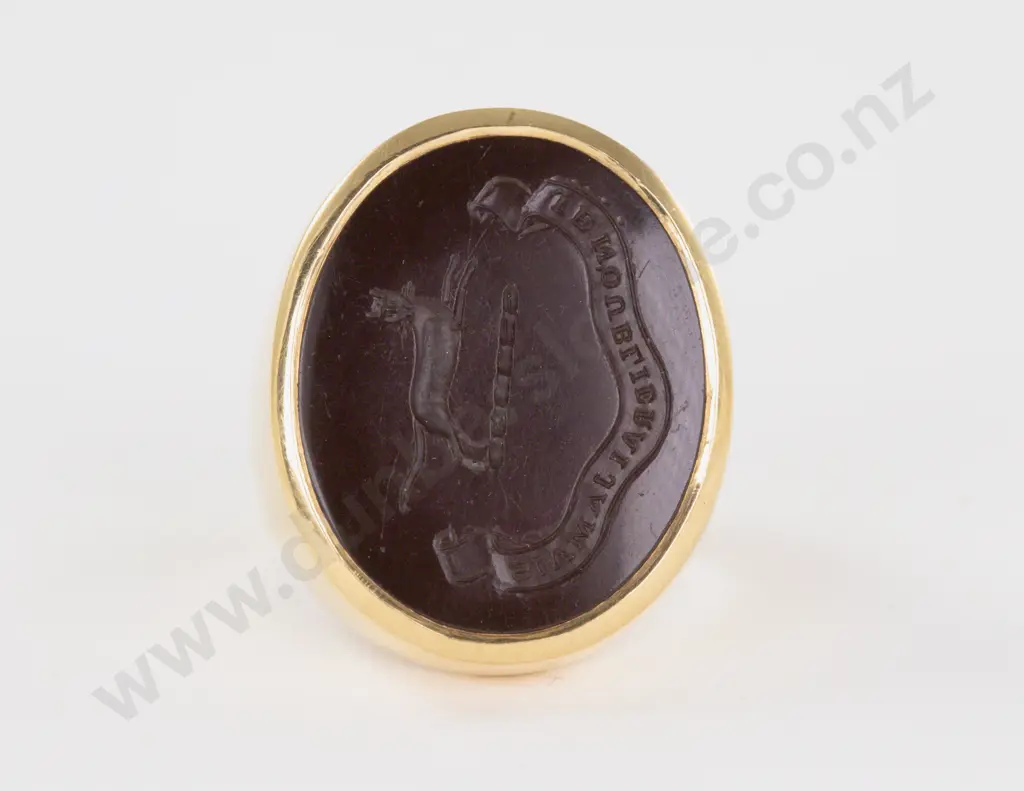 22ct Onyx Panel Signet Ring Image 1++