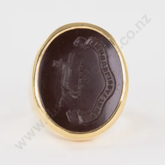 22ct Onyx Panel Signet Ring