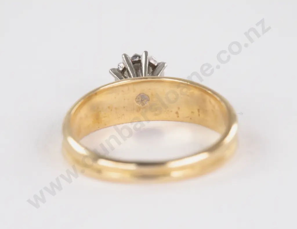 18ct Solitaire Diamond Ring Image 1++