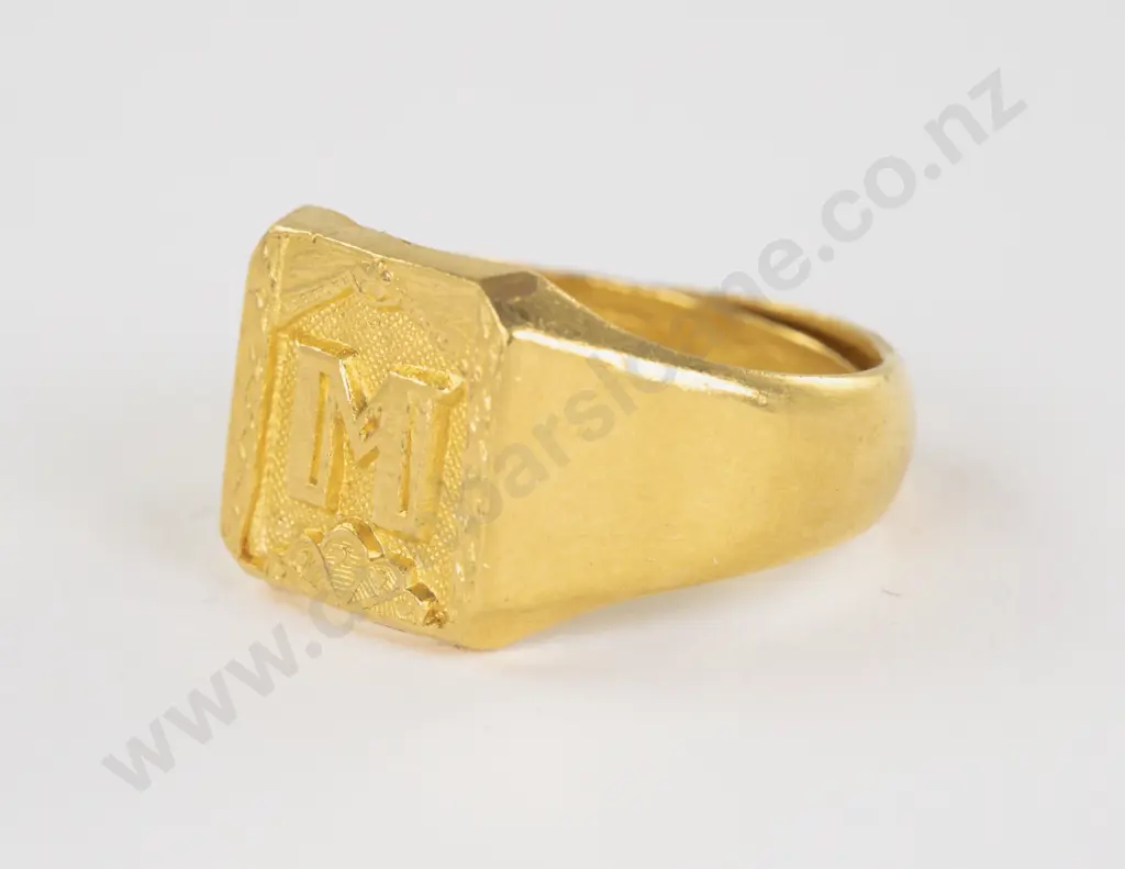 Chinese 24ct Signet Ring Image 1++