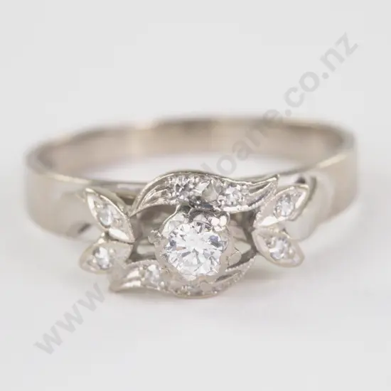 18ct White Gold Nine Stone Diamond Ring