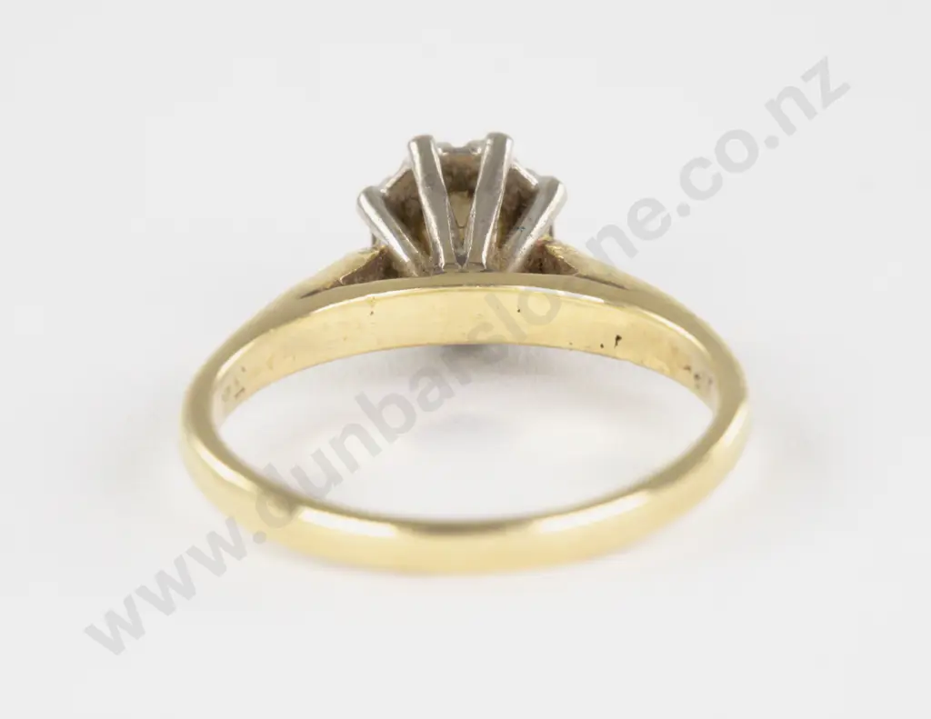 18ct Solitaire Diamond Ring Image 1++