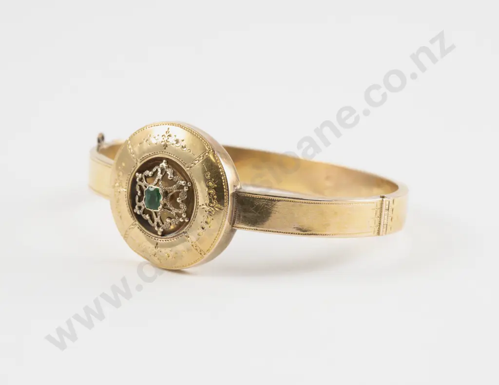 14ct Single Emerald Hinged Snap Bangle Image 1++