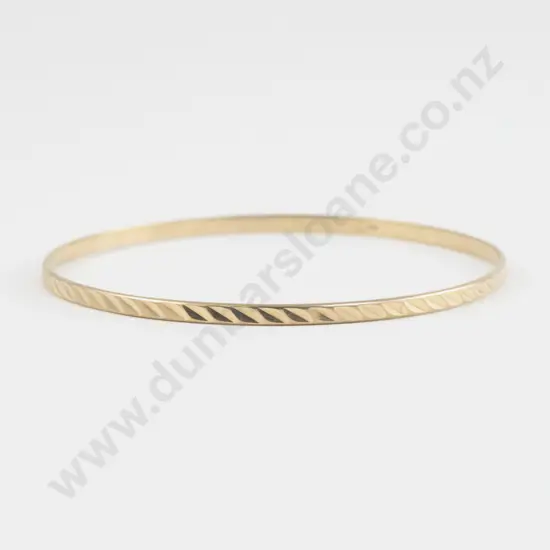 9ct Twist Design Bangle