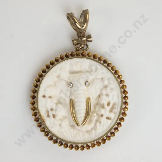 Vintage 18ct Framed Carved Ivory Pendant