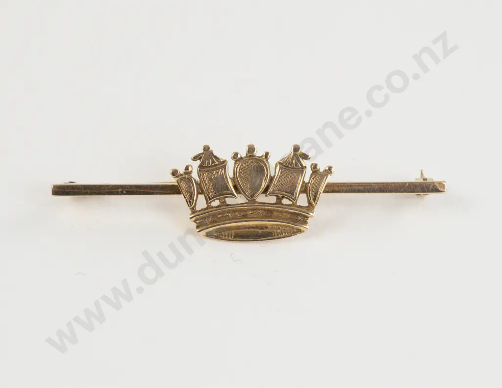 Late Victorian 18ct Naval SweetHeart Brooch Image 1++