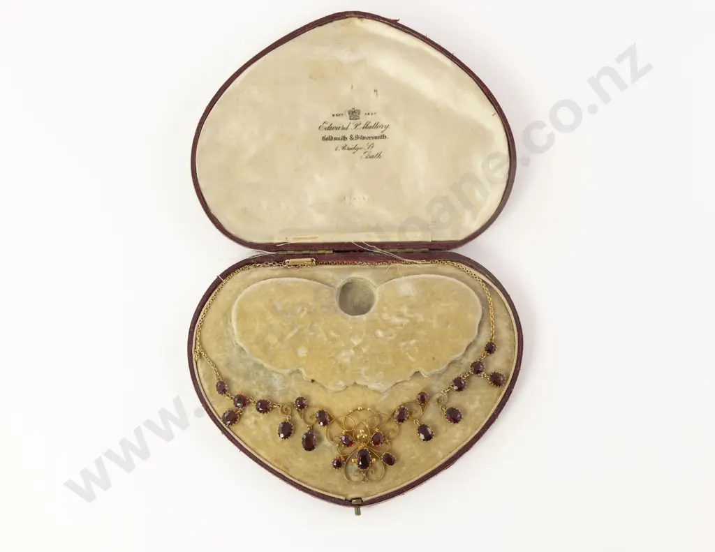 Edwardian 15ct 21Stone Garnet Necklace Image 1++