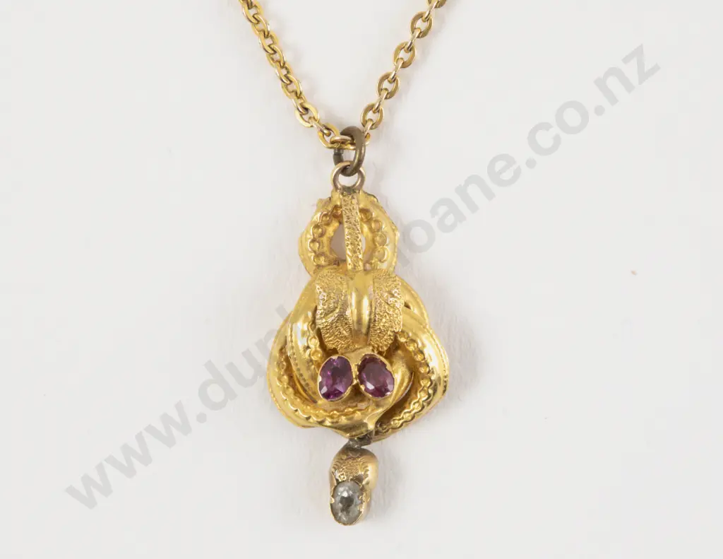 Edwardian 15ct Scroll Pendant Image 1++