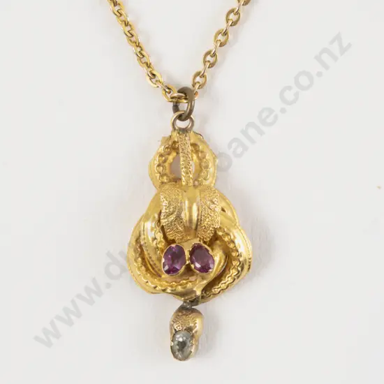 Edwardian 15ct Scroll Pendant