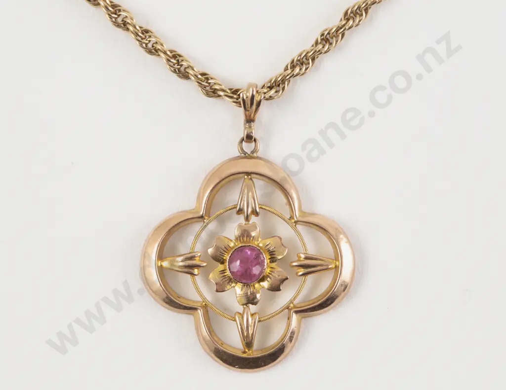 Edwardian 9ct Single Pink Peridot Pendant Image 1++