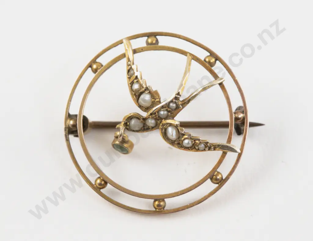 Victorian 9ct Pearl Swallow Brooch Image 1++
