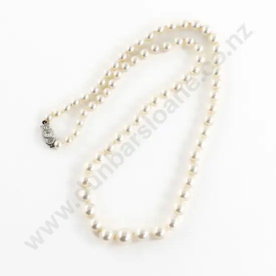 Single Strand Graduated Cultured Pearl Necklace