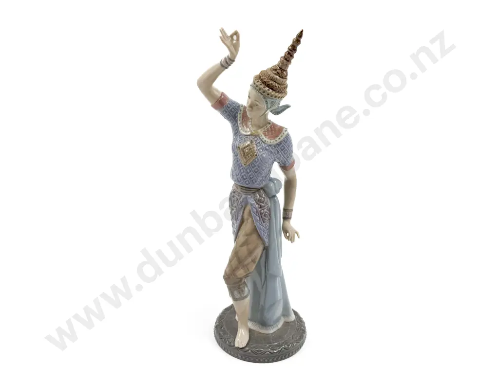 Lladro Thai Dancer Image 1++