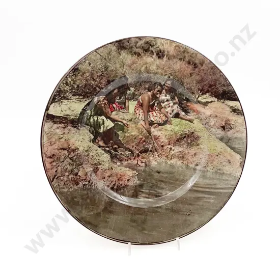 RD Maori Scene Plate
