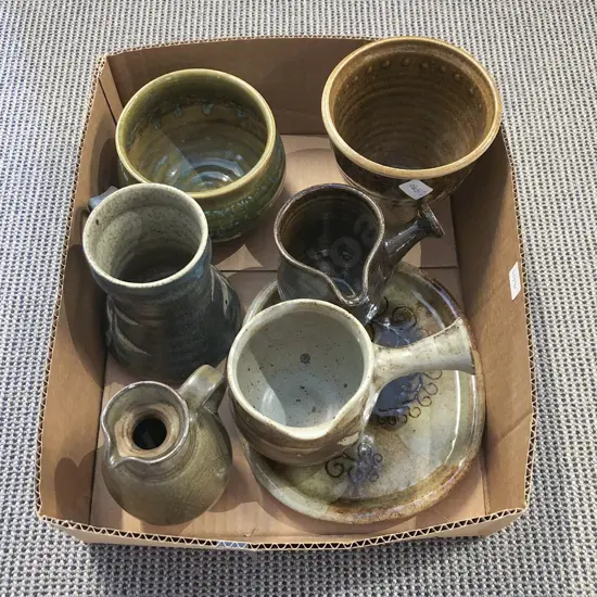 Box of Assorted NZ Pottery