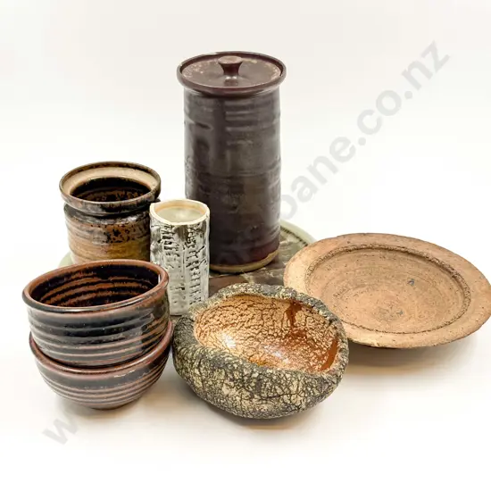 Qty of NZ Pottery