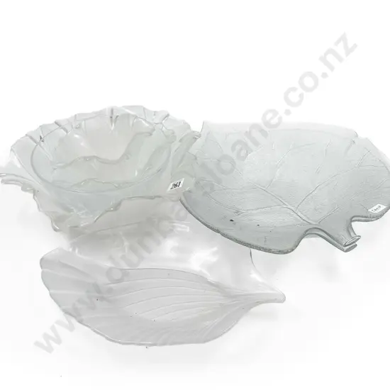 Qty of Assorted Floral Form Glass Bowls and Serving Dishes