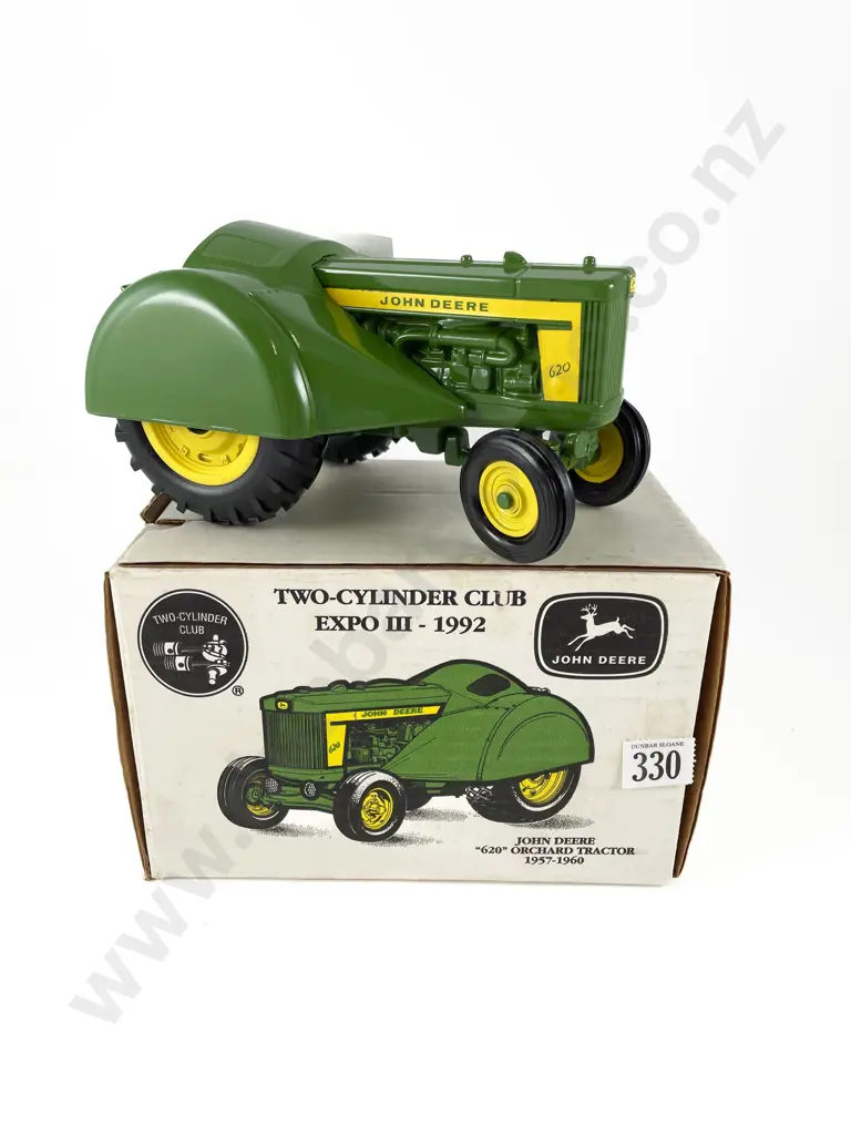 Boxed John Deere Tractor Image 1++