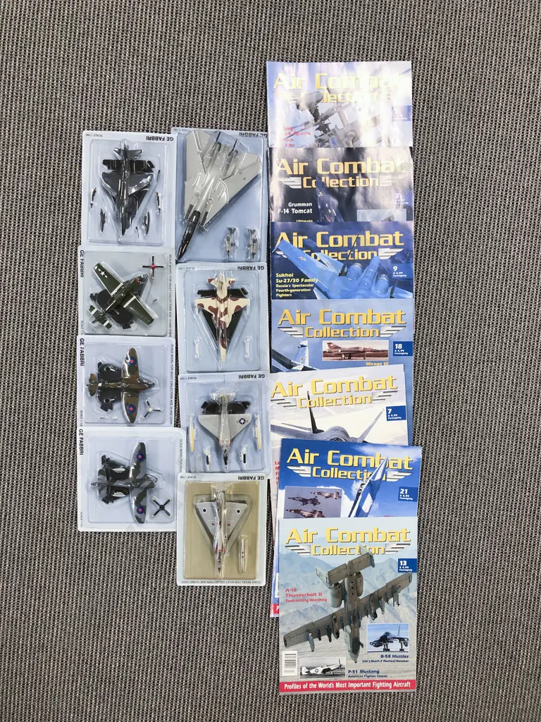 Eight Air Combat Collection Bubble Packed Models Image 1++
