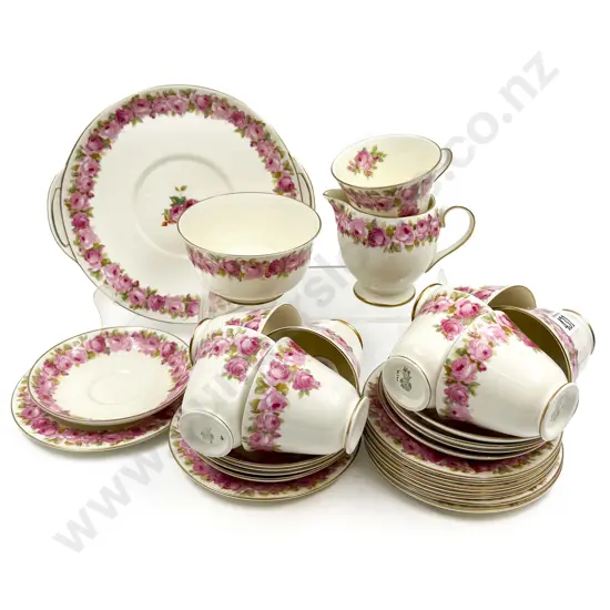 RD Part Tea Set