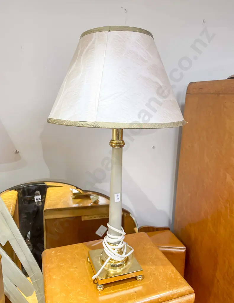 Two Assorted Table Lamps Image 1++