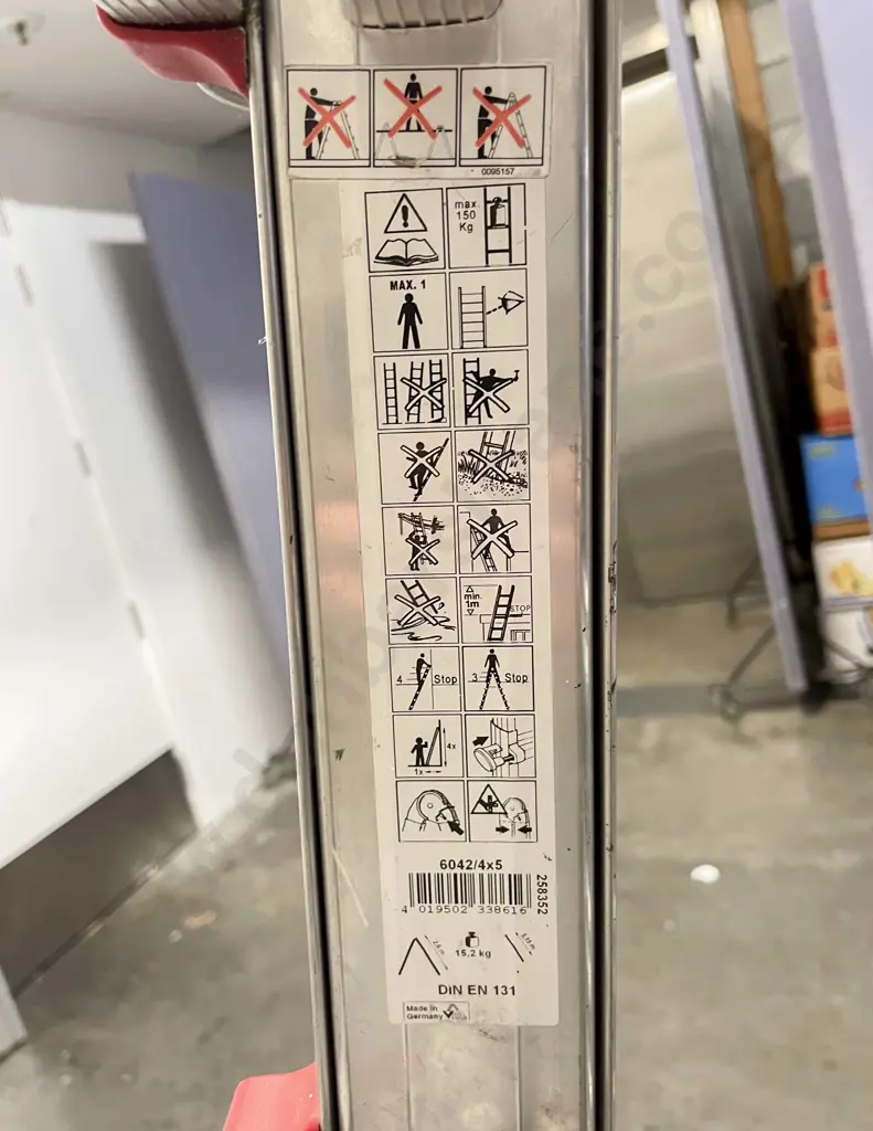 Hymer SC60 Heavy Duty Ladder Image 1++