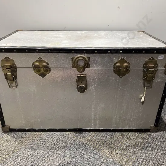 Travel Trunk