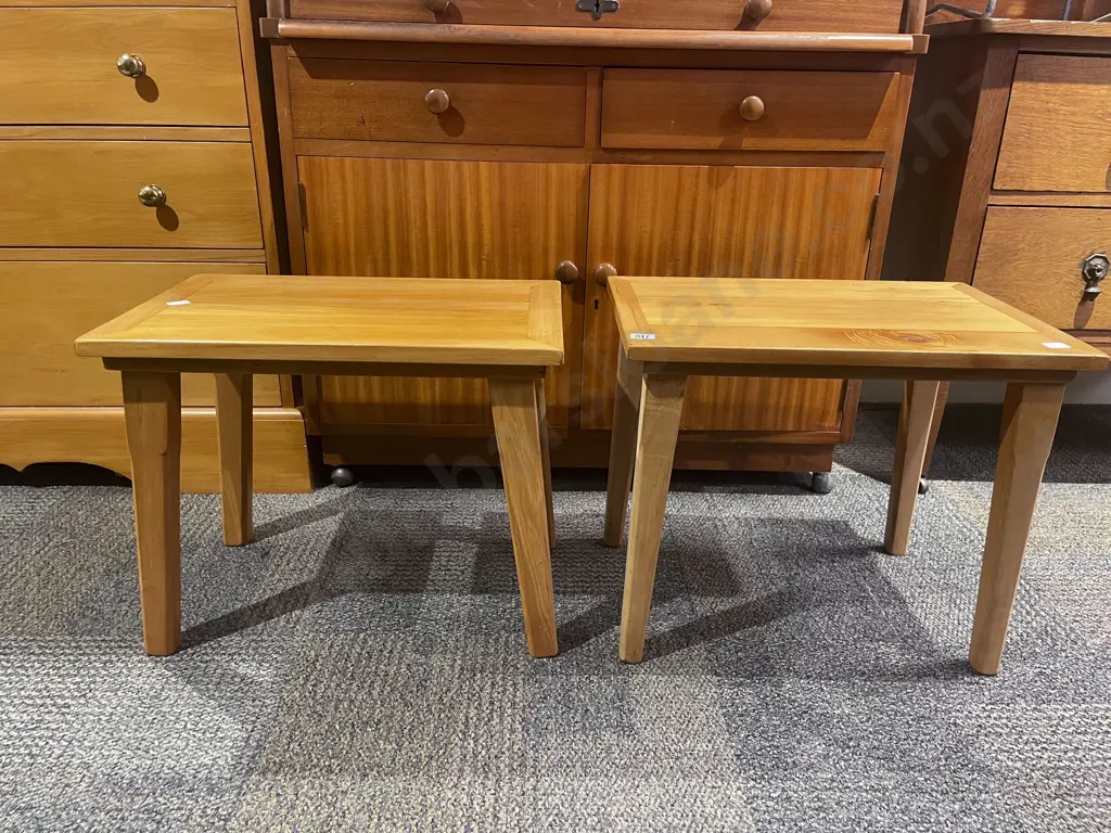 Near Pair of Occ. Tables Image 1++