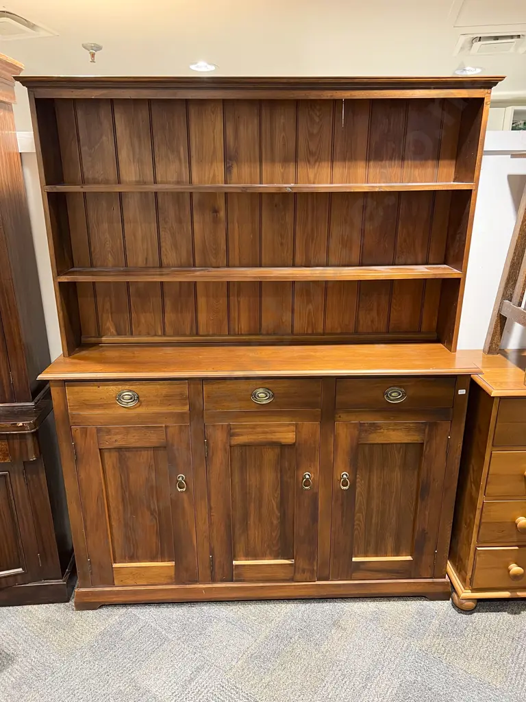 Welsh Dresser Image 1++