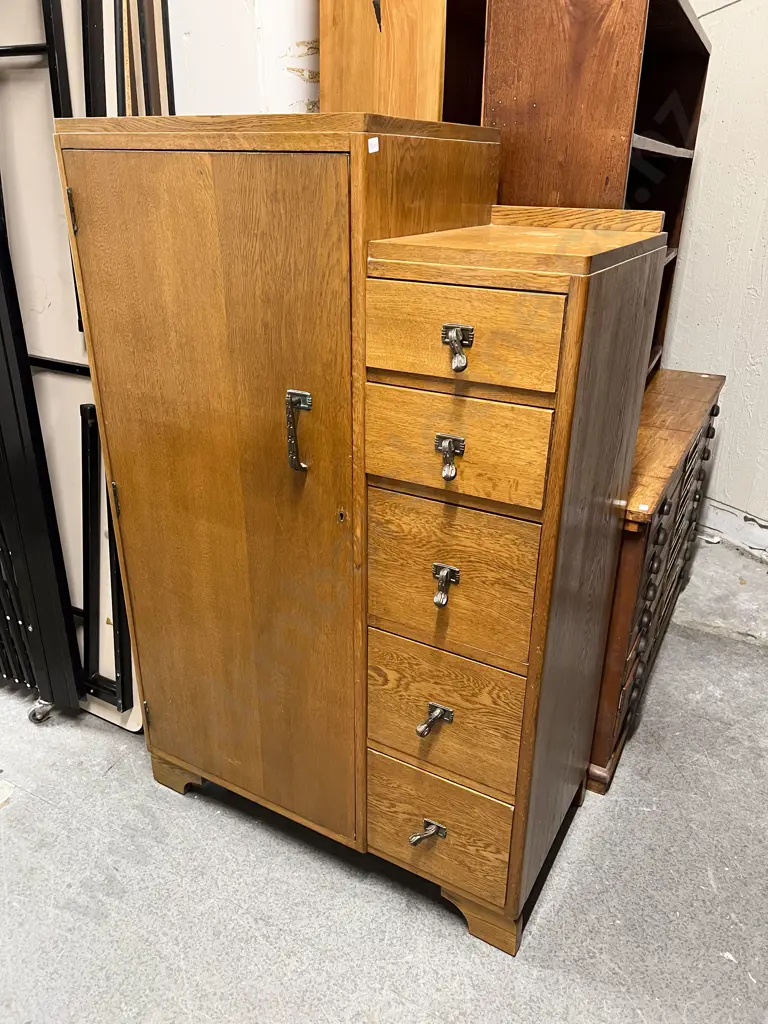 Oak Manrobe with Row of Slender Drawers to Side Image 1++