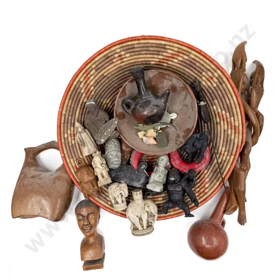 Large Qty of Assorted Tourist ware Etc