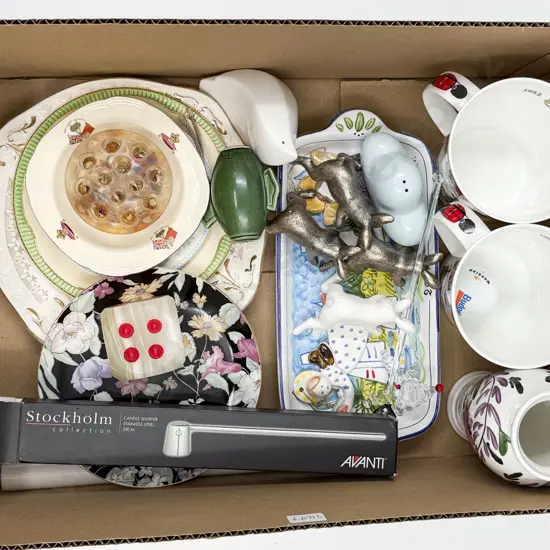 Qty of Assorted China and Ornaments Including Clarice Cliff