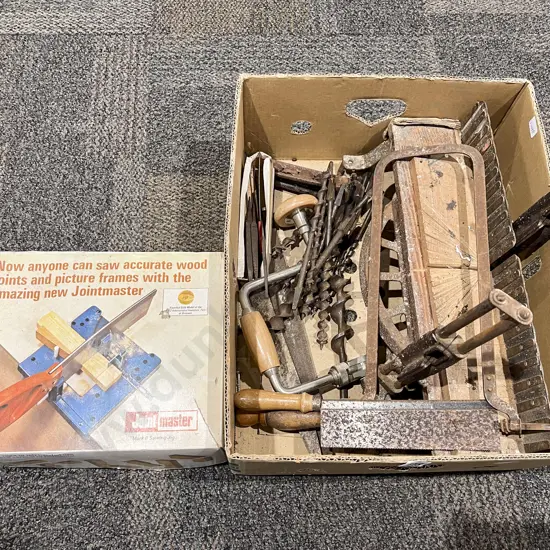Box Qty of Assorted Tools