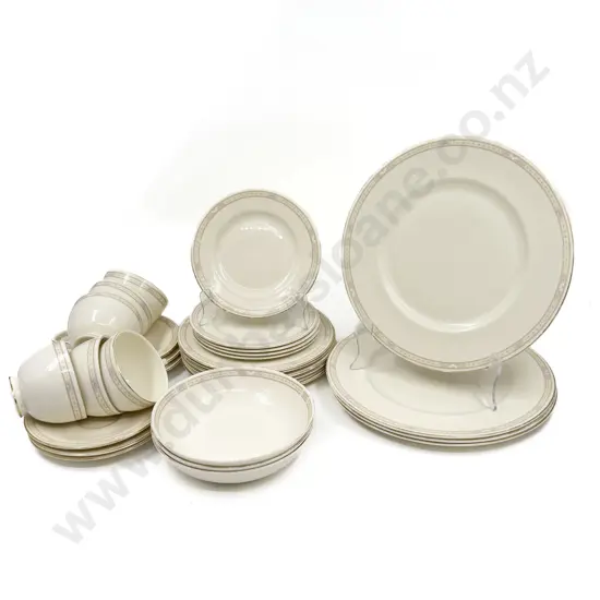 RD "Cassandra" Pattern Part Dinner Set