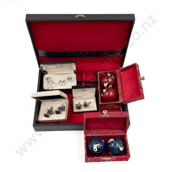 Qty of assorted Cufflinks etc