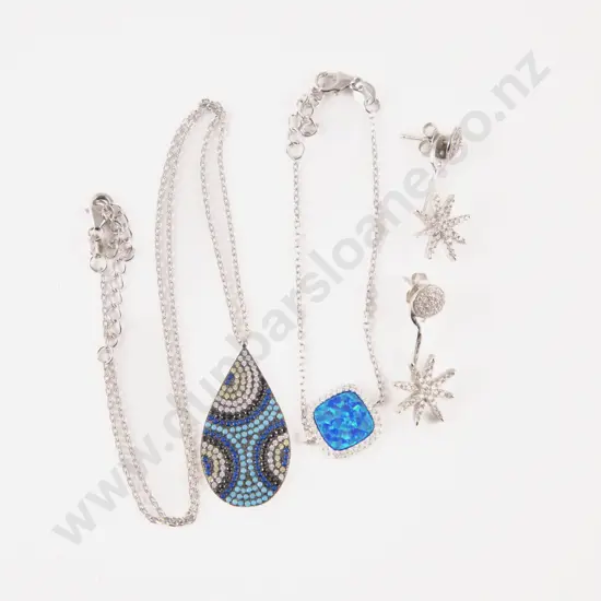 S/S Multi-Coloured Crystal Pendant with Bracelet and Earrings