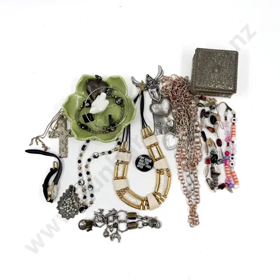 Collection of Assorted Costume Jewellery and Jewellery Holders