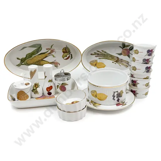 Qty of Royal Worcester Evesham etc