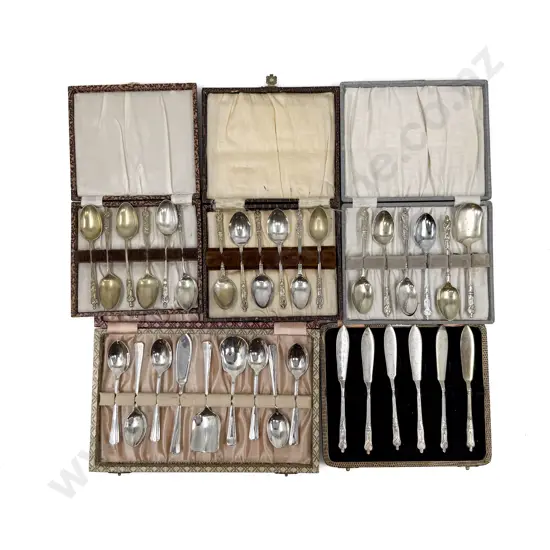 Qty of Boxed Cutlery