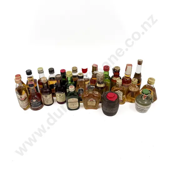 Quantity of Assorted Alcohol Miniatures