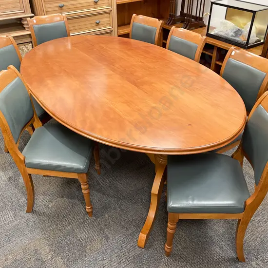 Modern Kauri Oval Dining Table & Seven Chairs