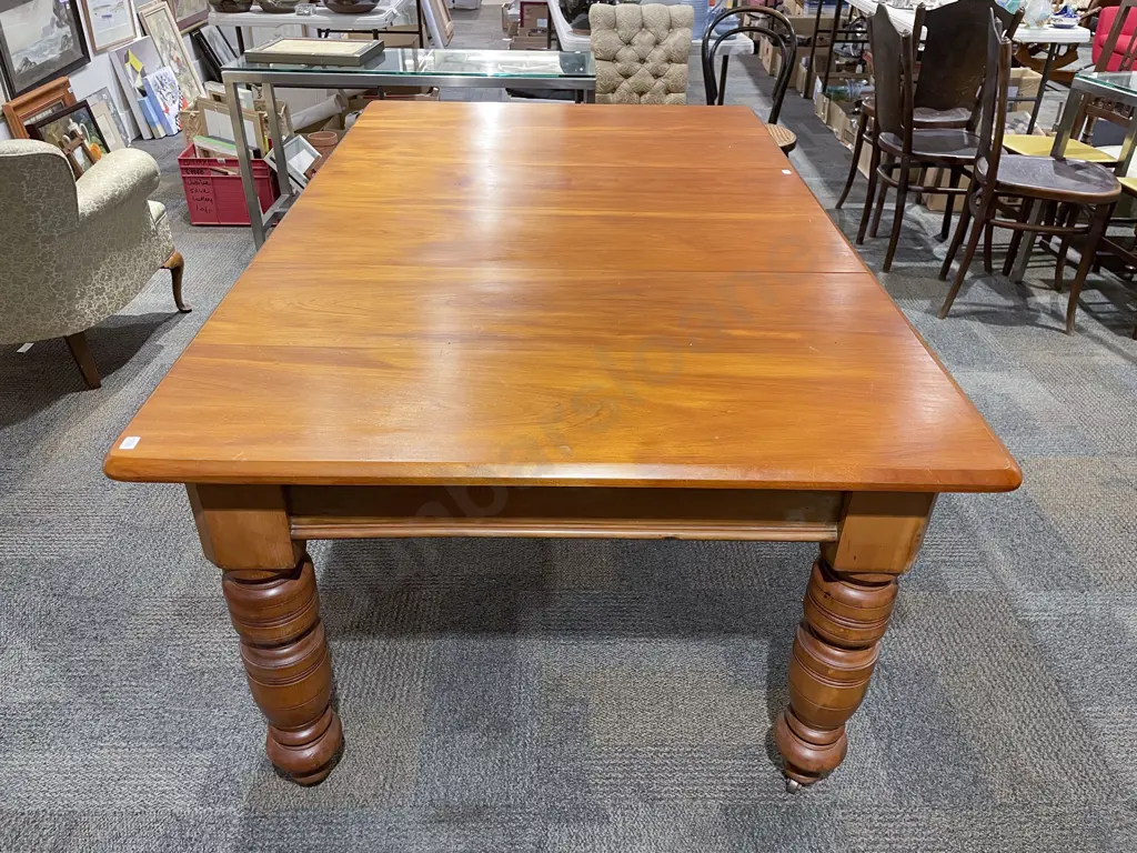 Colonial Kauri Extension Dining Table Image 1++