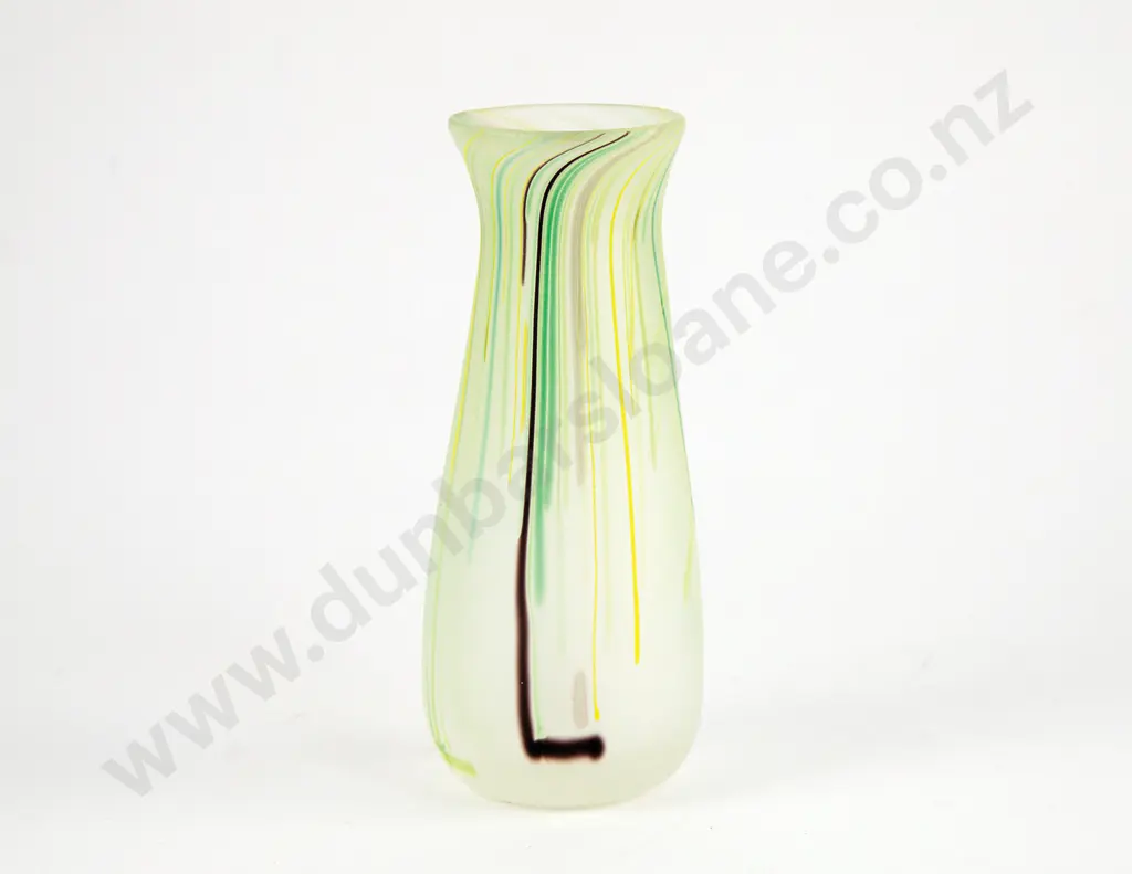 Small Lynden Over Glass Vase Image 1++