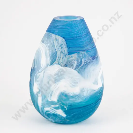 Lynden Over Glass Vase