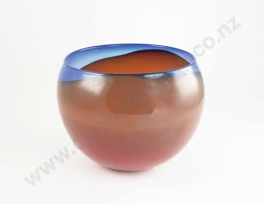 Attributed Ann Robinson for Sunbeam Studios Glass Bowl Image 1++