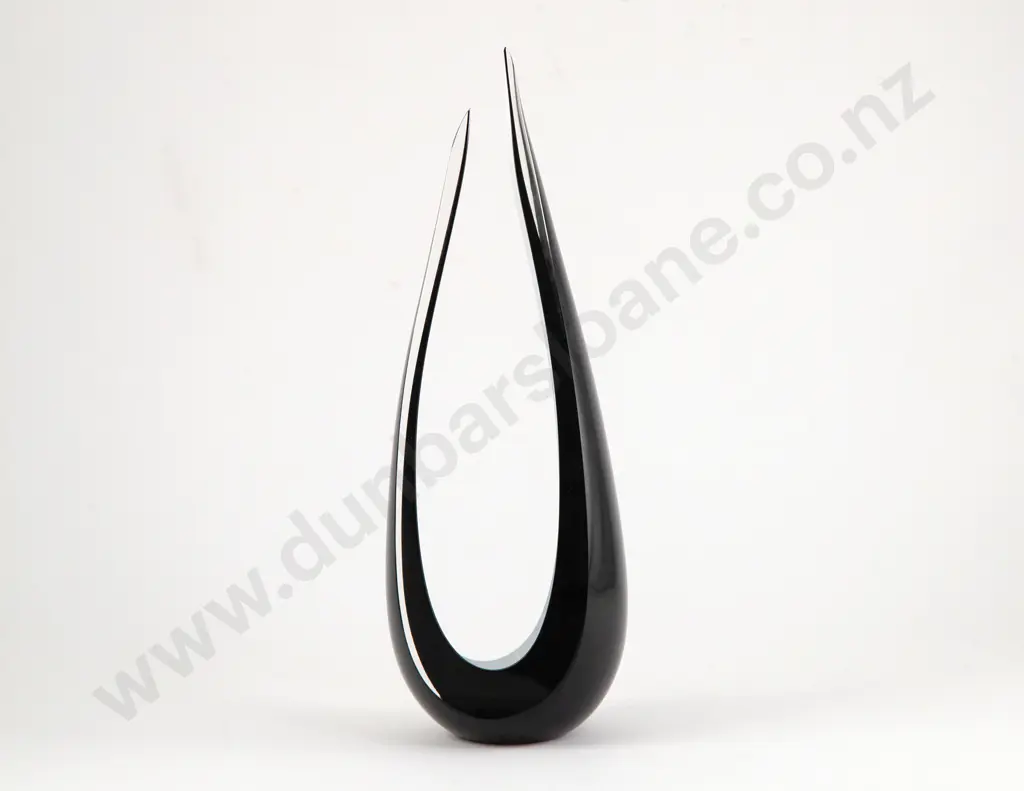 Greg Swinburne Black & White 'Offering' Sculpture Image 1++