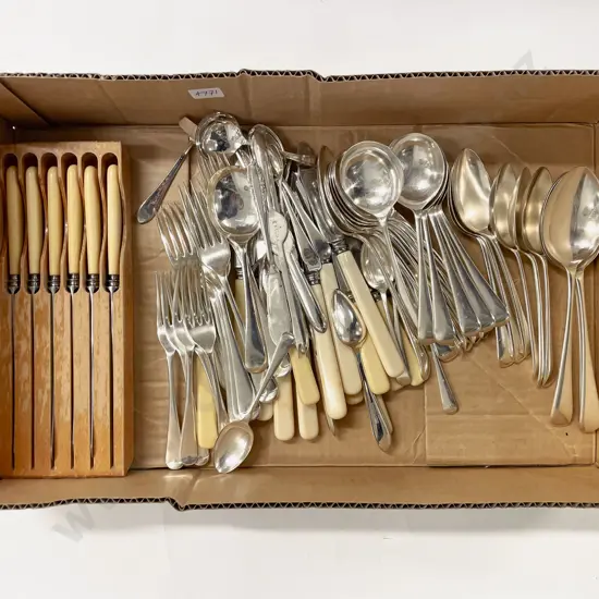 Qty of Assorted S/P Cutlery